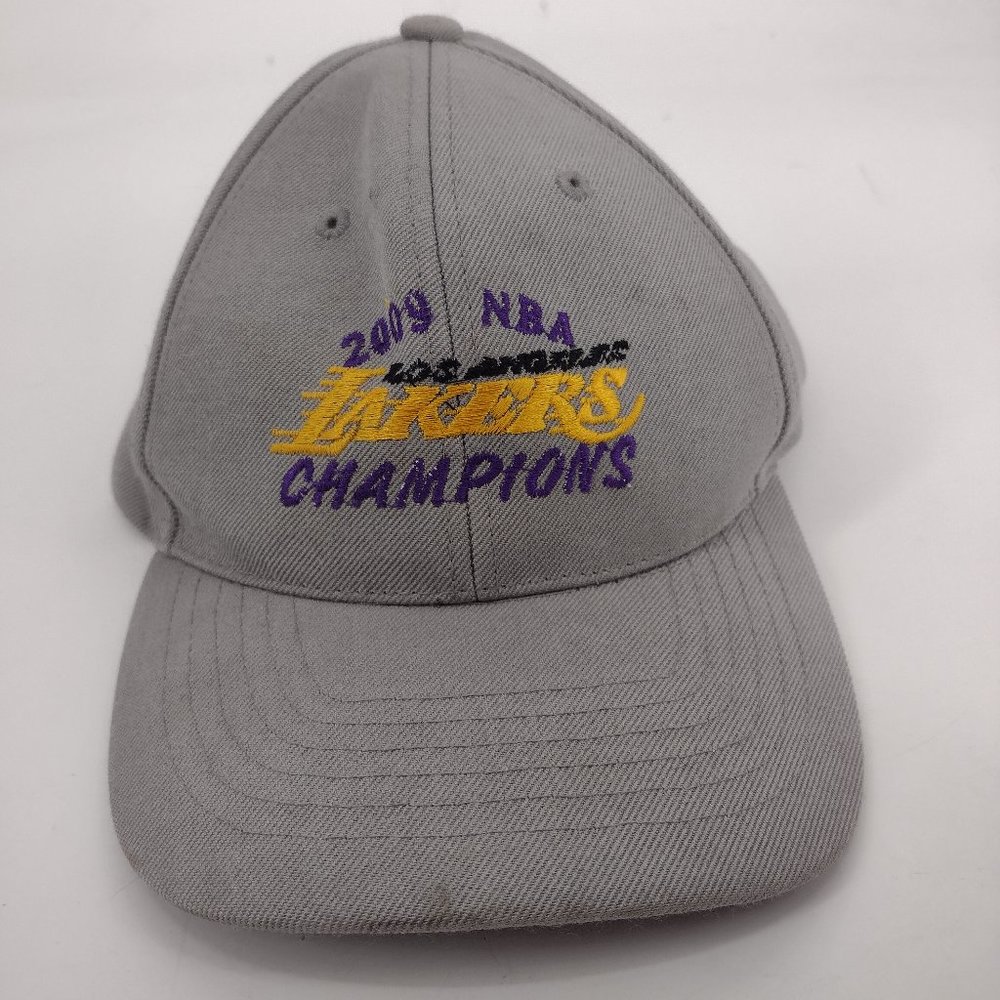 Y2K Vintage 2009 NBA Lakers Champions Los Angeles Gray Purple Yellow Hat